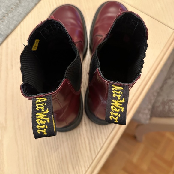 DR MARTENS LEATHER CHELSEA BOOTS - Picture 6 of 8
